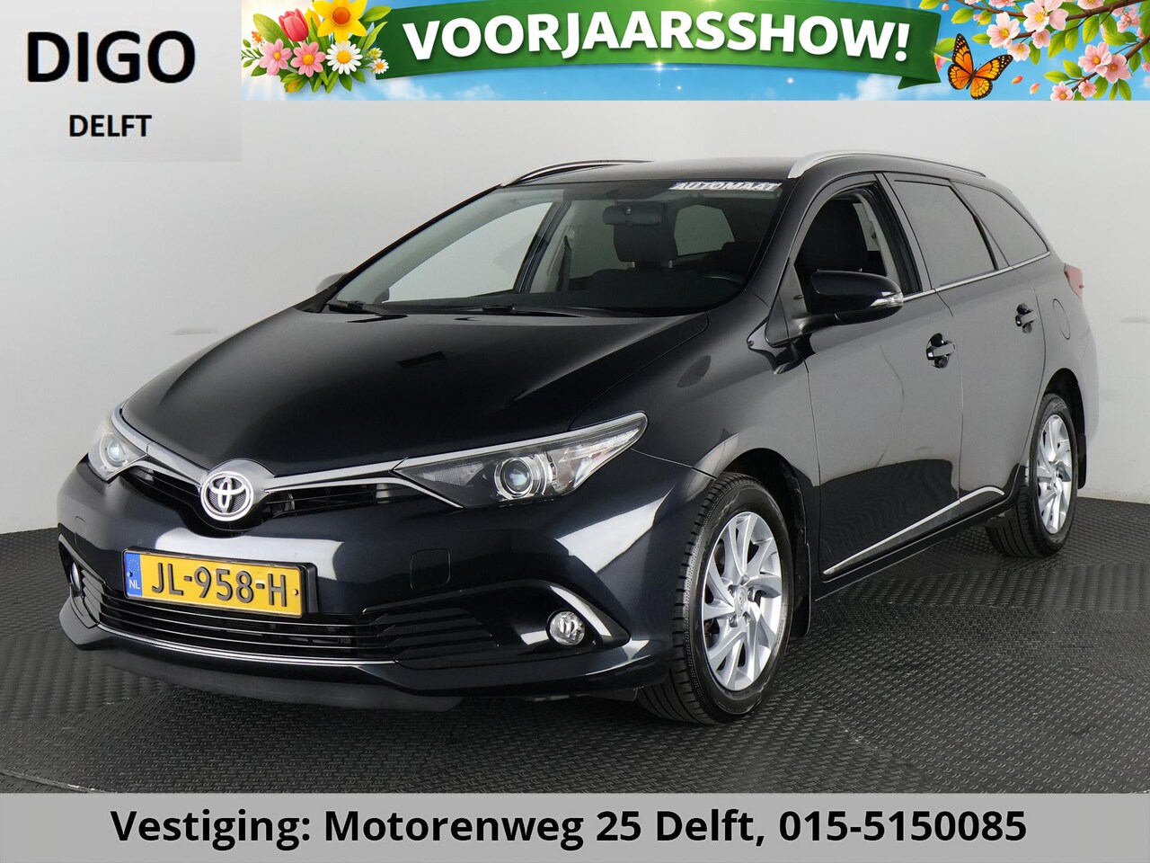Toyota Auris Touring Sports - 1.2T Dynamic NAVI. CRUISE CONTROL. PANORAMA DAK. TREKHAAK. - AutoWereld.nl