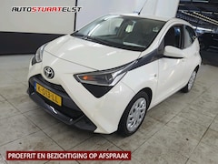 Toyota Aygo - 1.0 VVT-i x-play 1e Eigenaar | Dealer Onderh | BTW | NAP | Camera | Navi | Carplay | Full