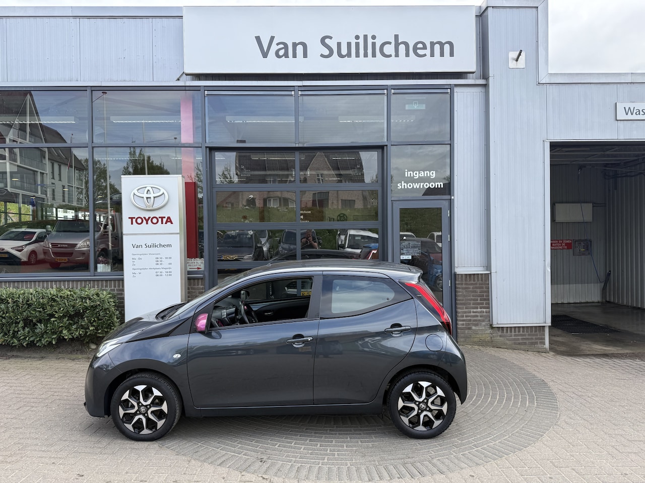 Toyota Aygo - 1.0 VVT-i x-cite 1.0 VVT-i x-cite - AutoWereld.nl