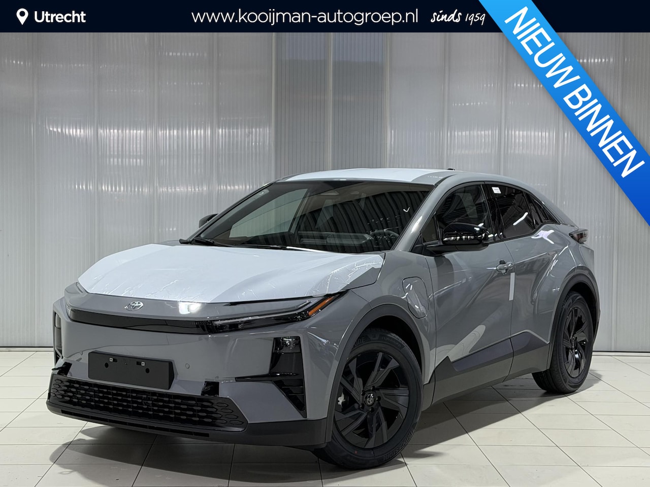 Toyota C-HR - First Edition 77 kWh | DIRECT UIT VOORRAAD LEVERBAAR | 2,5% Financial Lease | €2.000 INRUI - AutoWereld.nl