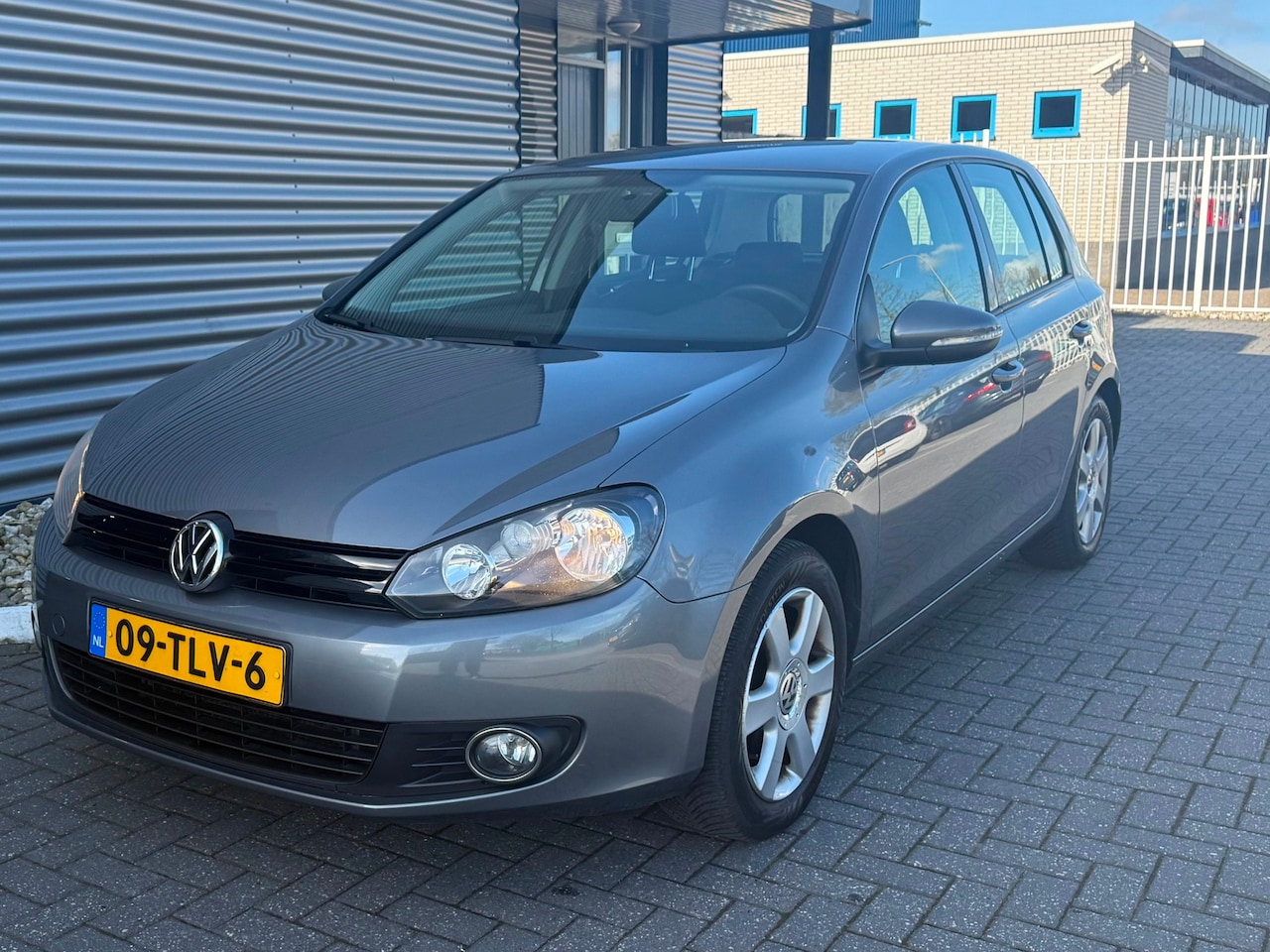 Volkswagen Golf - 1.2 TSI Trendline BlueMotion 1.2 TSI Trendline BlueMotion - AutoWereld.nl