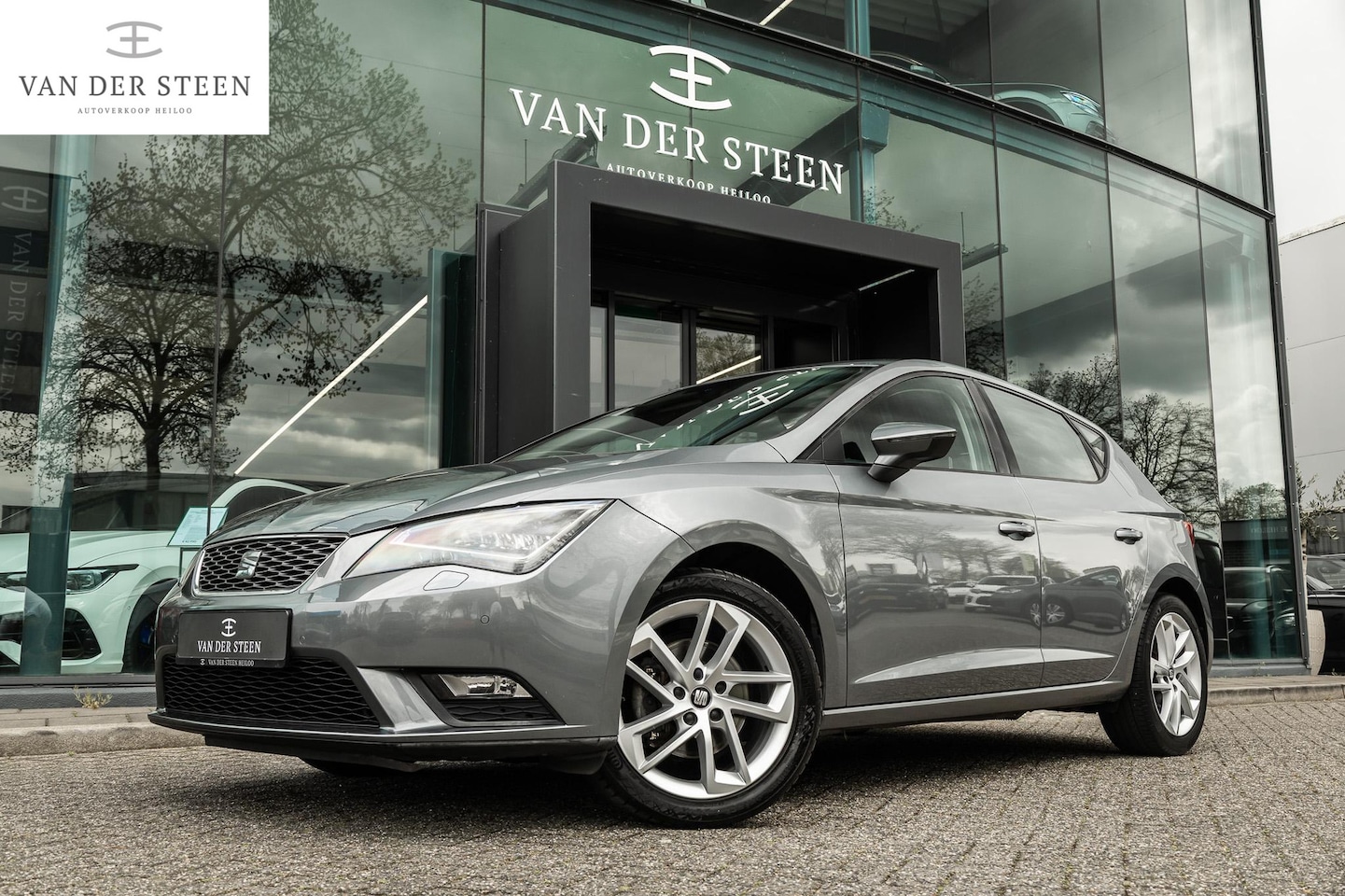 SEAT Leon - 1.2 TSI Style Leder/Alcantara | Stoelverwarming | NL auto - AutoWereld.nl