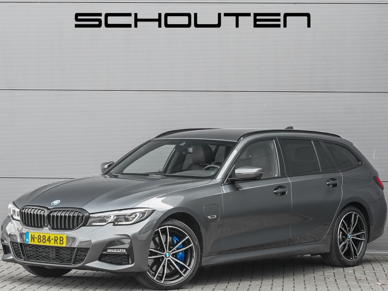 BMW 3-serie Touring - 330e xDrive M-Sport Laser Stuur & Stoelverw Keyless 19" - AutoWereld.nl