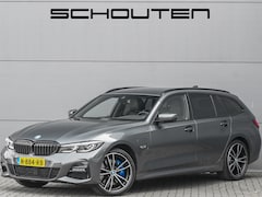 BMW 3-serie Touring - 330e xDrive M-Sport Laser Stuur & Stoelverw Keyless 19"