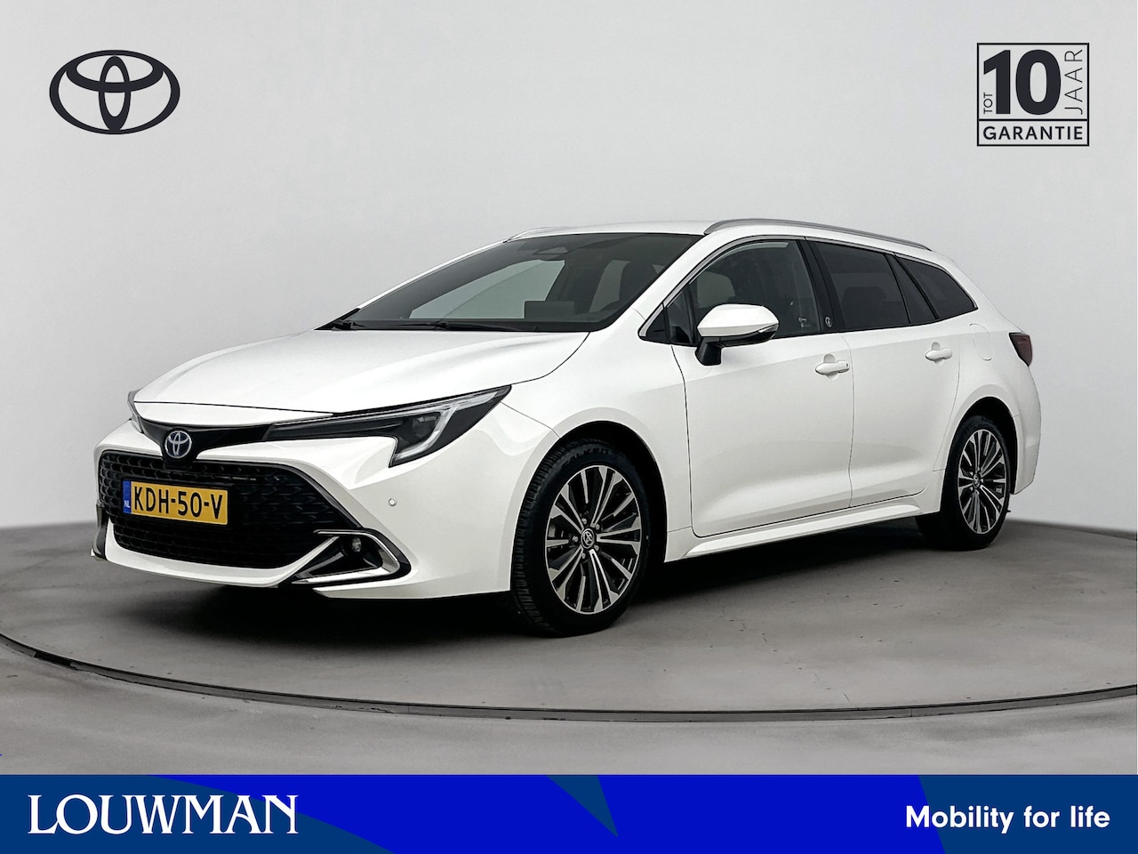 Toyota Corolla Touring Sports - Hybrid 140 Dynamic | Lage km stand! | Stoel & Stuurverwarming | - AutoWereld.nl