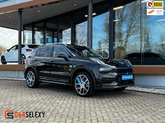 Lynk & Co 01 - 1.5 / PANO / MEMORY / 360 CAMERA /