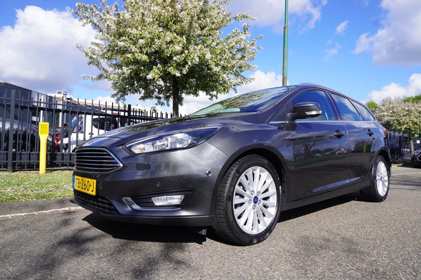 Ford Focus Wagon - 1.0 EcoBoost 125pk Titanium Clima Navi LM Thaak Mooi - AutoWereld.nl