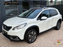 Peugeot 2008 - 1.2 PureTech Allure | Navi Panoramadak Camera | SCHADE