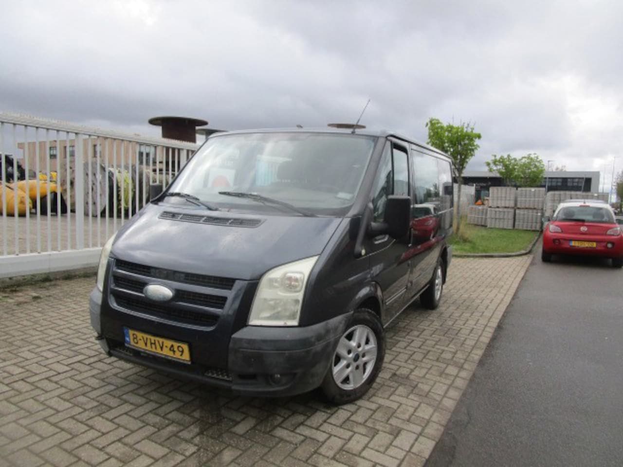 Ford Transit - 260S 2.2 TDCI DC 260S 2.2 TDCI DC - AutoWereld.nl