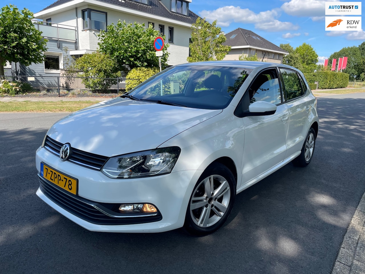 Volkswagen Polo - 1.2 TSI Highline AIRCO/CRUISE/APK 4-2027 - AutoWereld.nl