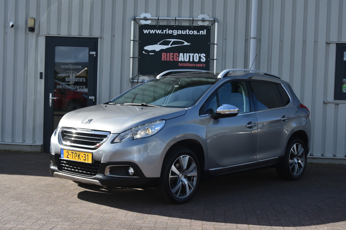 Peugeot 2008 - 1.6 VTi Féline. ORG NL!! Panorama dak. - AutoWereld.nl