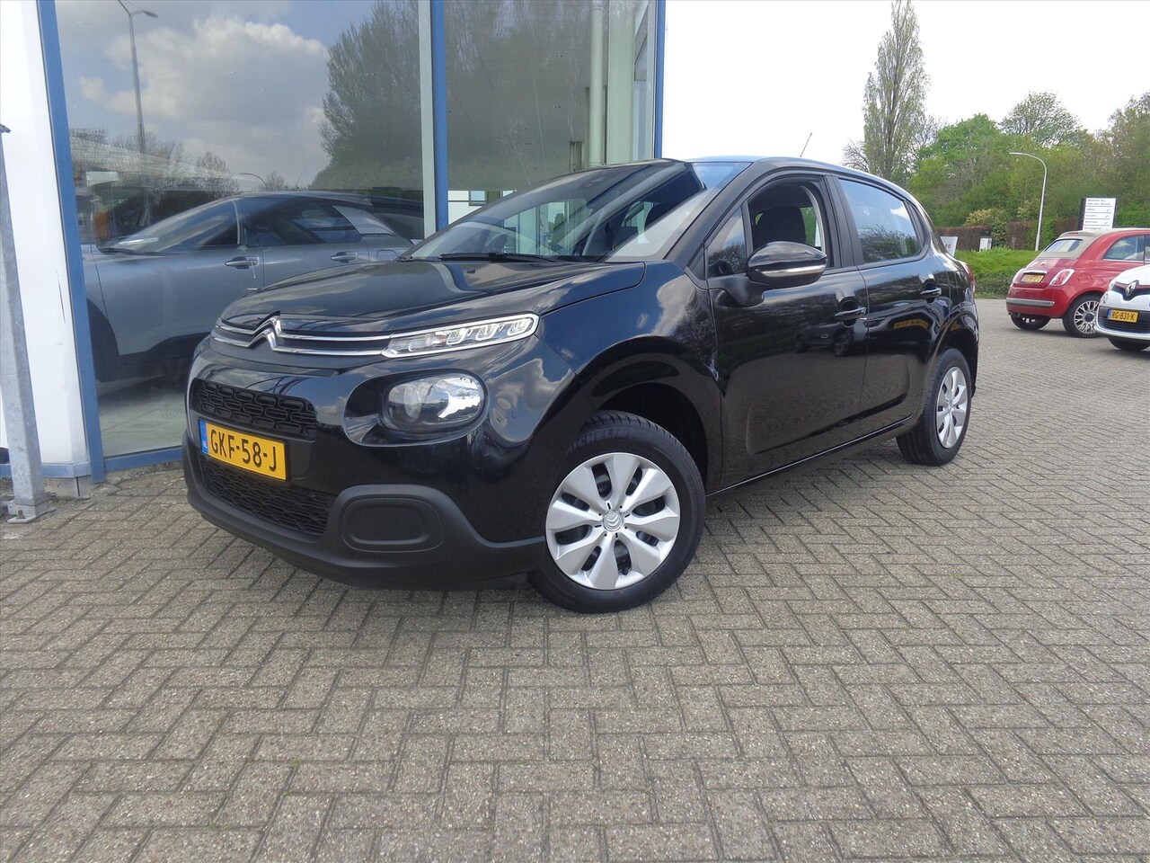 Citroën C3 - 1.2 PureTech 82pk Feel carplay stoelverwarming - AutoWereld.nl