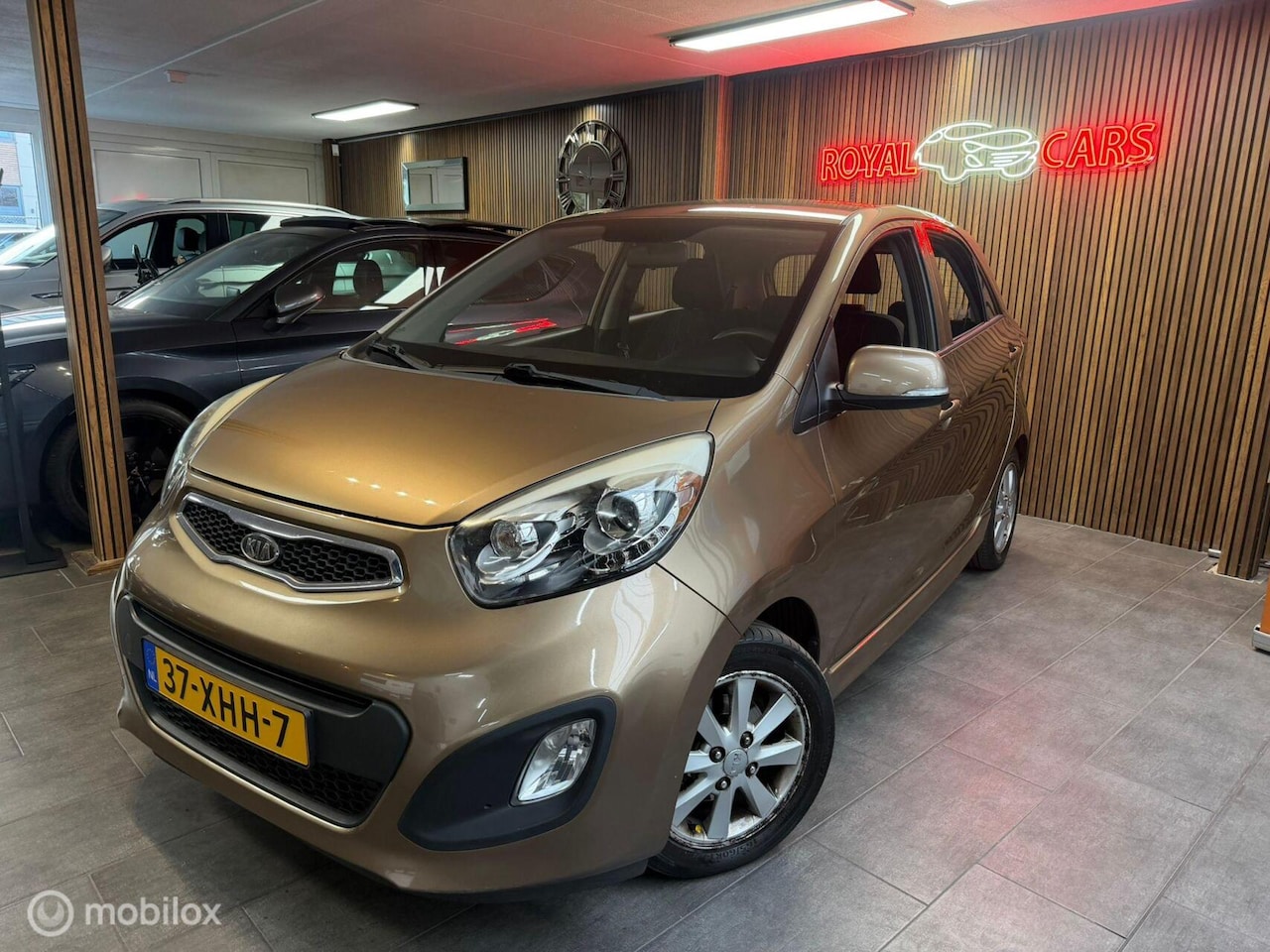 Kia Picanto - 1.0 CVVT ISG Comfort Pack/ Led Lampen/ Airco - AutoWereld.nl