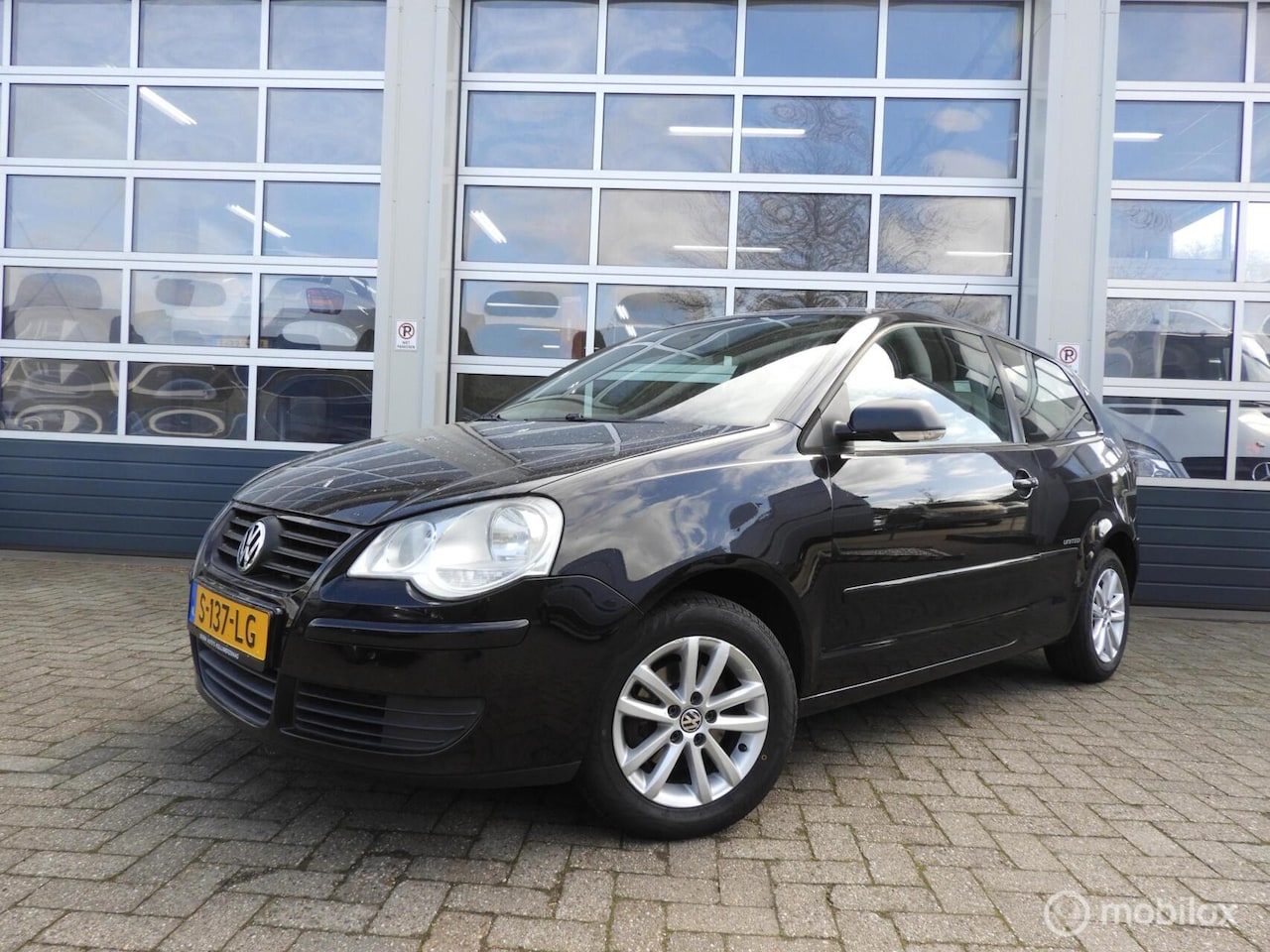 Volkswagen Polo - 1.2 Easyline 1.2 Easyline - AutoWereld.nl