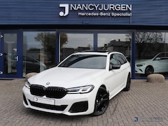 BMW 5-serie Touring - 530i xDrive | M-Sport | Pano | Luchtvering | 4 Wiel Besturing | Leer | Ambiente | 20" M Ve