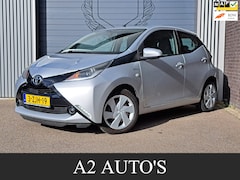 Toyota Aygo - 1.0 VVT-i x-play Airco|Camera|Nap
