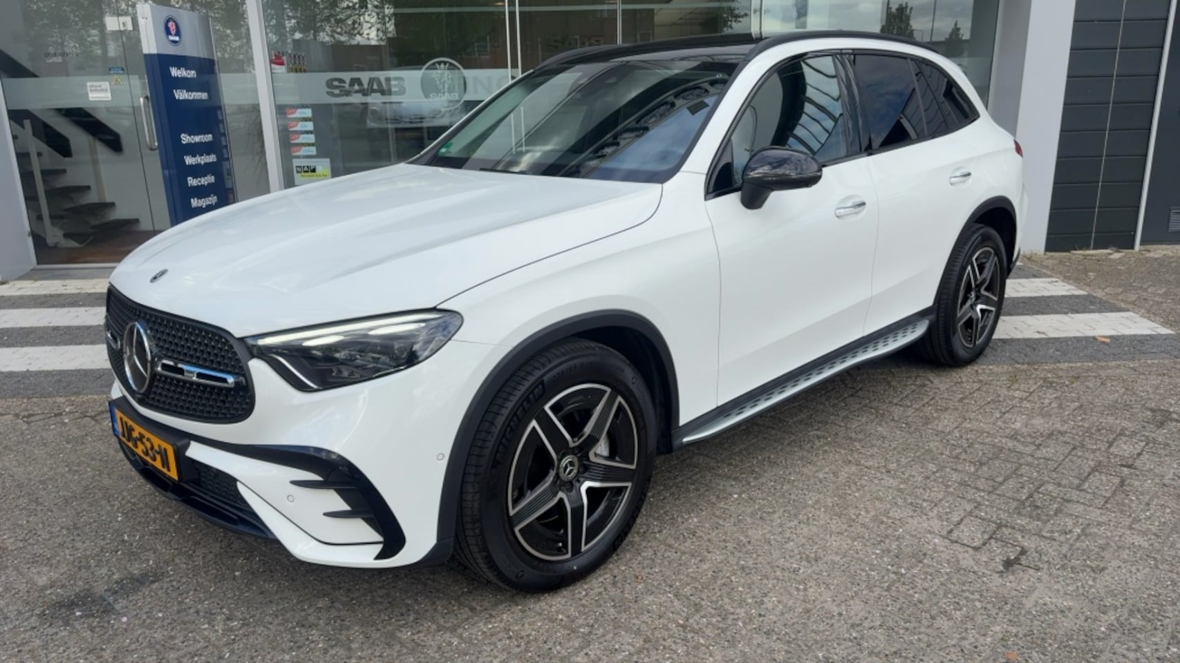 Mercedes-Benz GLC-klasse - 200 4MATIC AMG Line 200 4MATIC AMG Line - AutoWereld.nl