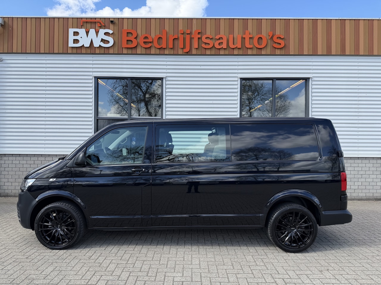 Volkswagen Transporter - 2.0 TDI 150pk L2H1 30 DC 5 persoons Comfortline / vaste prijs rijklaar € 27.950 ex btw / / - AutoWereld.nl