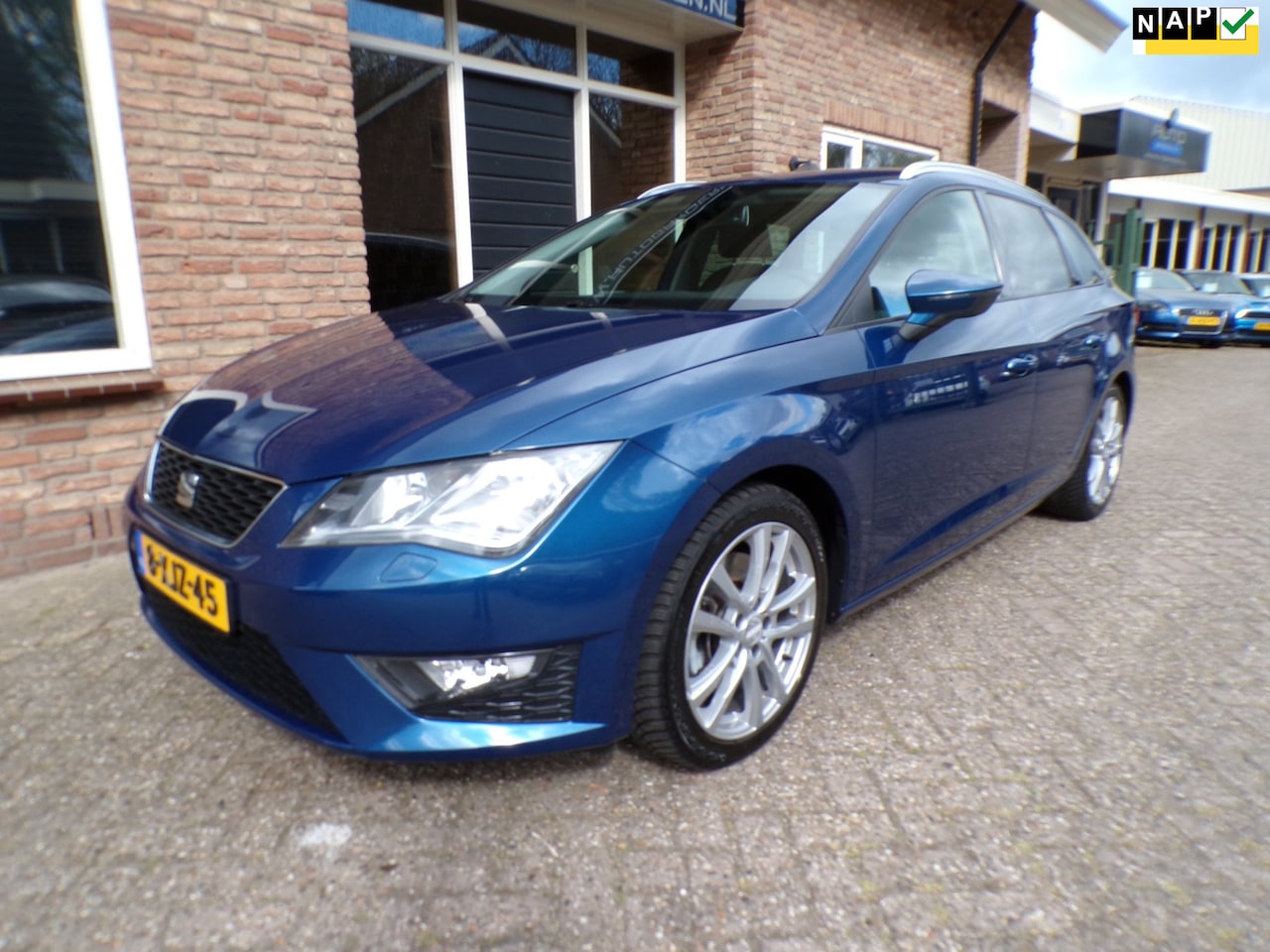 SEAT Leon ST - 1.8 TSI FR Automaat / Navi / Stoelverwarming - AutoWereld.nl