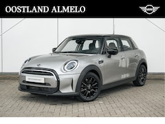 MINI Cooper - Hatchback Classic Camden Automaat / Cruise Control / Multifunctioneel stuurwiel / LED / Am