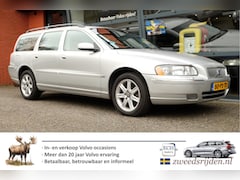 Volvo V70 - 2.5T 210 pk Aut. AWD Summum, Leer, Trekhaak