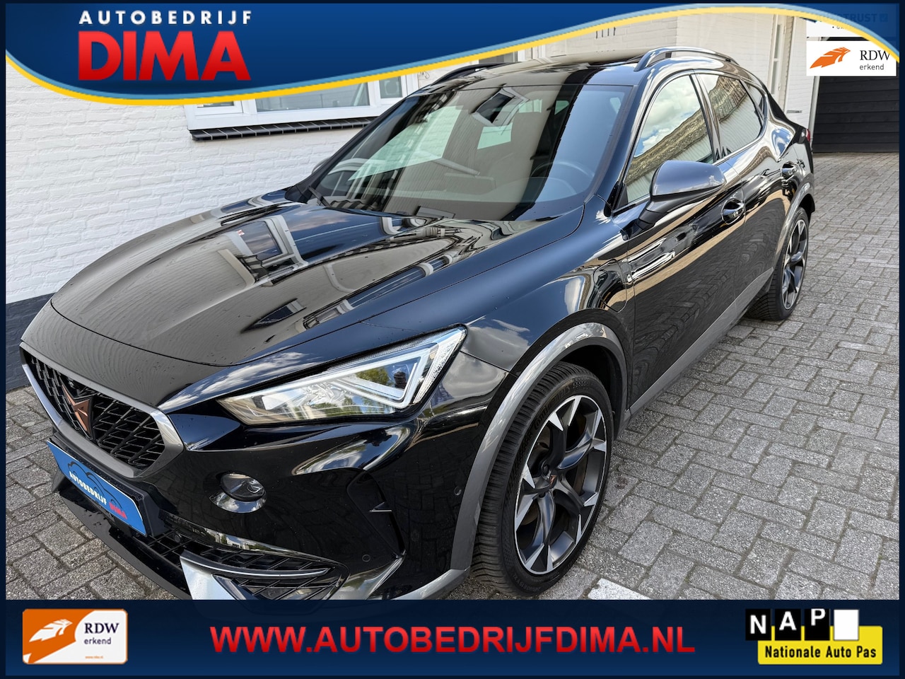CUPRA Formentor - 1.4 e-Hybrid 204 Pk/ Pano/ Trekhaak/ 360 Camera/ LED/ Navi/ Stuur+ Stoelverwarming - AutoWereld.nl