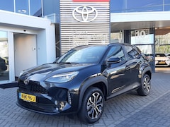 Toyota Yaris Cross - 1.5 Hybrid 115 First Edition APPLE/ANDROID STOEL/STUURVERWARMING NAVI AD-CRUISE PRIVACY-GL