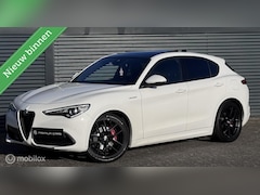 Alfa Romeo Stelvio - 2.0 T AWD Veloce Panorama Keyless 20”