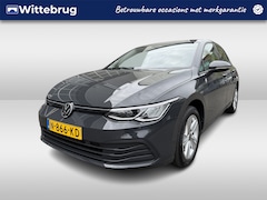 Volkswagen Golf - 1.0 TSI Life Multimedia Trekhaak / Digital cockpit / PDC / App-connect / Apple carplay / L