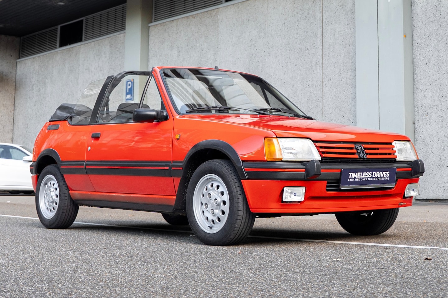 Peugeot 205 - 1.9 GTI - AutoWereld.nl