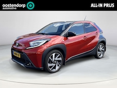 Toyota Aygo X - 1.0 VVT-i S-CVT Envy | Parkeersensoren | Carplay | Stoelverwarming | Licht metalen velgen