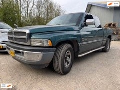 Dodge Ram 1500 - Lichte brandschade motor