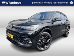 Volkswagen Tiguan - 1.5 eHybrid R-Line Edition DSG Automaat Trekhaak inklapbaar / Panoramaschuif-kanteldak / S