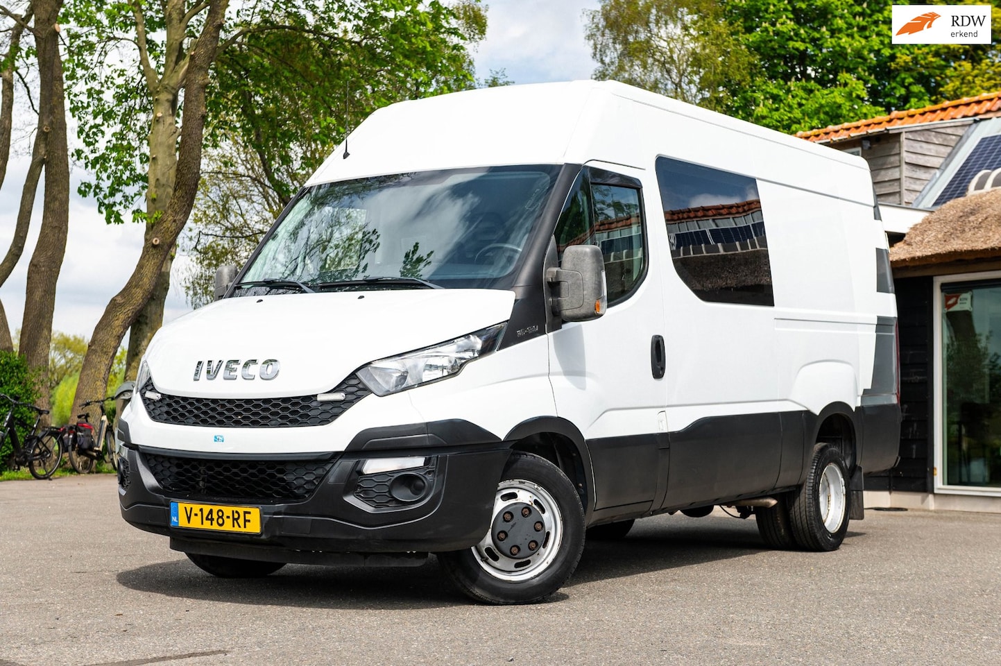Iveco Daily - 35C13V 2.3 352 H3 L Dubbel lucht 3500kg trekgewicht nieuwe motor - AutoWereld.nl