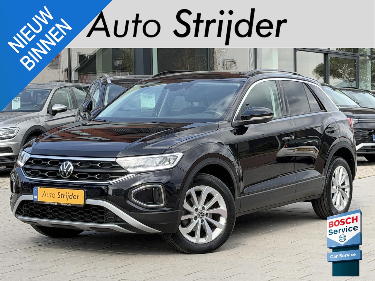 Volkswagen T-Roc - 1.0 TSI Life | El.bed. achterklep | PDC voor & achter | App-Navi - AutoWereld.nl