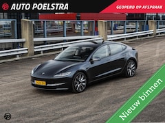 Tesla Model 3 - Premium Long Range AWD 78 kWh Highland | Autopilot | Zwart Premium-interieur | Stealth Gre
