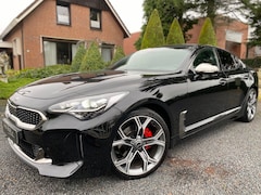 Kia Stinger - 2.2 CRDI GT-LINE FULL OPTION Panodak LED Harman Kardon Head-up Carplay