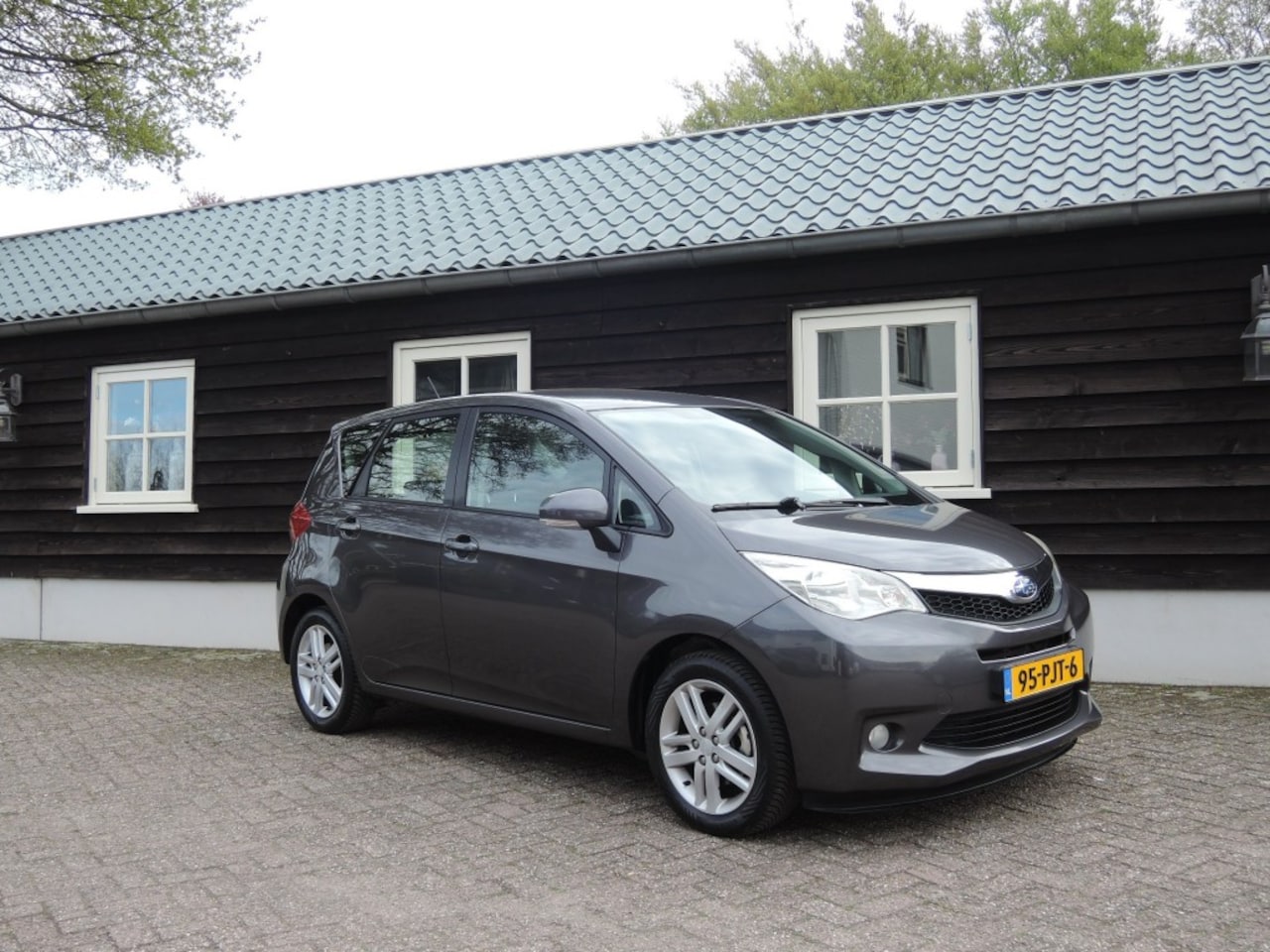 Subaru Trezia - 1.3 Luxury 1.3 LUXURY - AutoWereld.nl