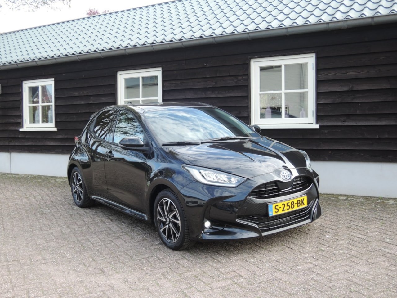 Toyota Yaris - 1.5 Hybrid Dynamic 1.5 Hybrid Dynamic - AutoWereld.nl