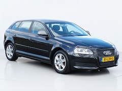 Audi A3 Sportback - 1.4 TFSI Attraction Pro Line|Cruise|6-bak