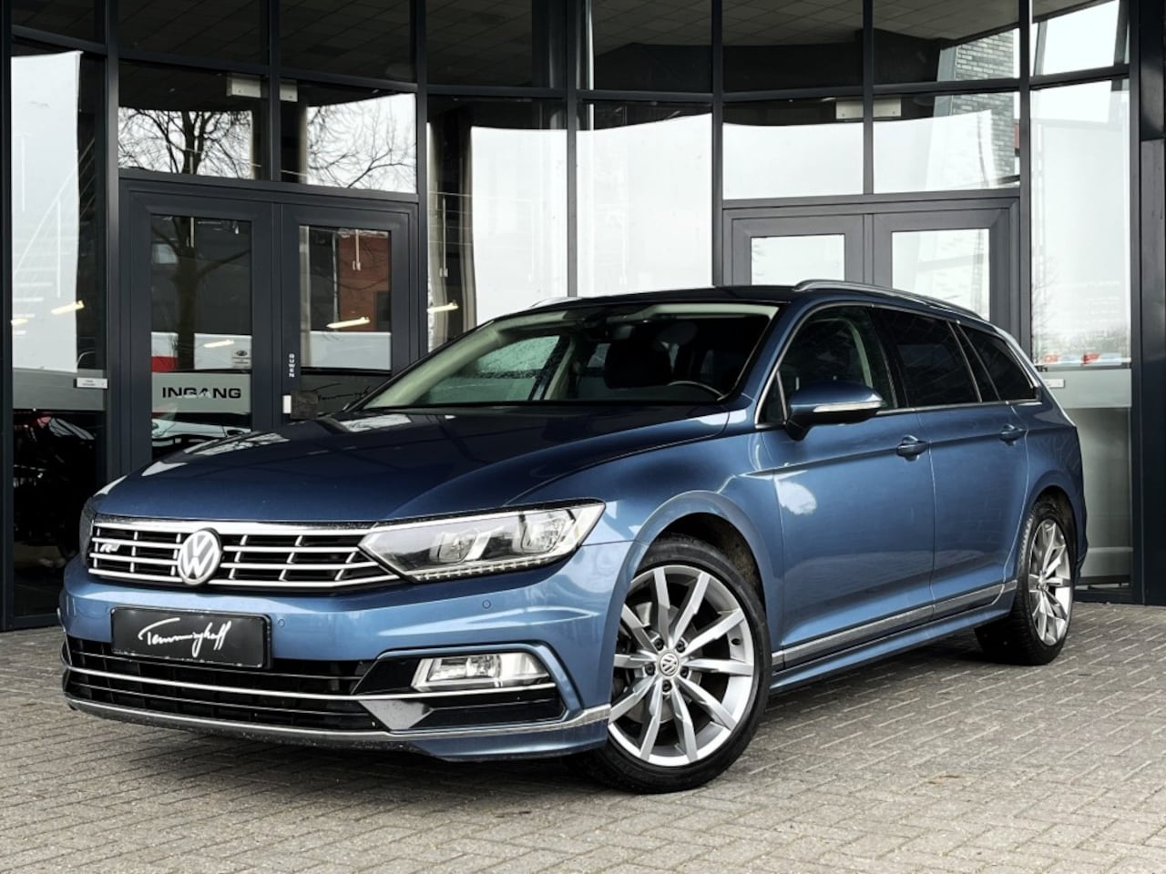 Volkswagen Passat Variant - 1.6 TDI DSG R-LINE - DSG AUT. - TREKH. - ORG. NL. - AutoWereld.nl