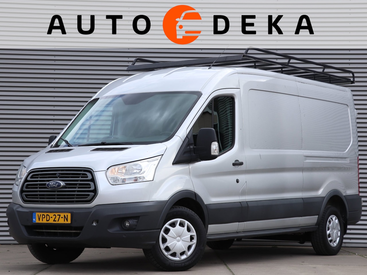 Ford Transit - 350 2.0 TDCI L3H2 Trend *Navigatie*Trekhaak*Parkeersens.* - AutoWereld.nl