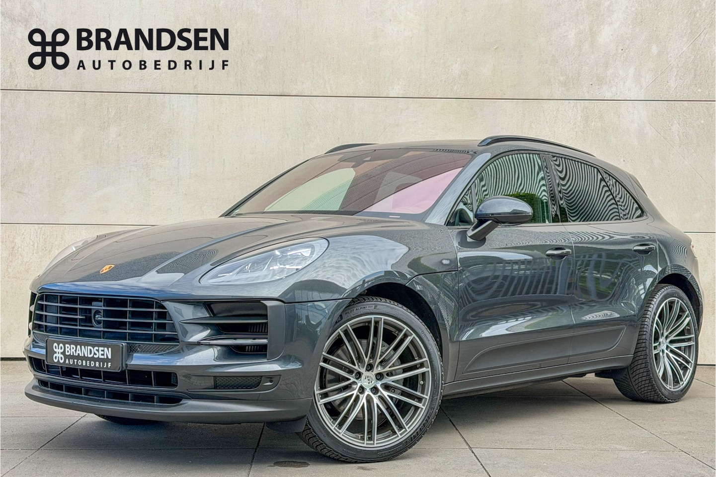 Porsche Macan - 3.0 S Luchtvering-Sport chrono-ACC-Pano-21"-Keyless-18 V Stoelen - AutoWereld.nl