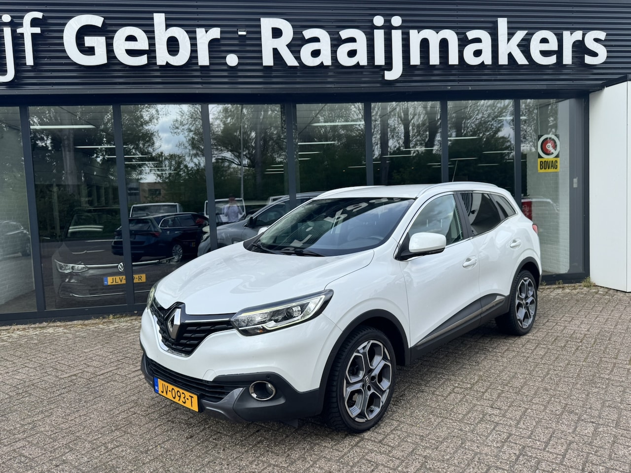 Renault Kadjar - 1.2 TCe Bose*Navi*ECC* - AutoWereld.nl