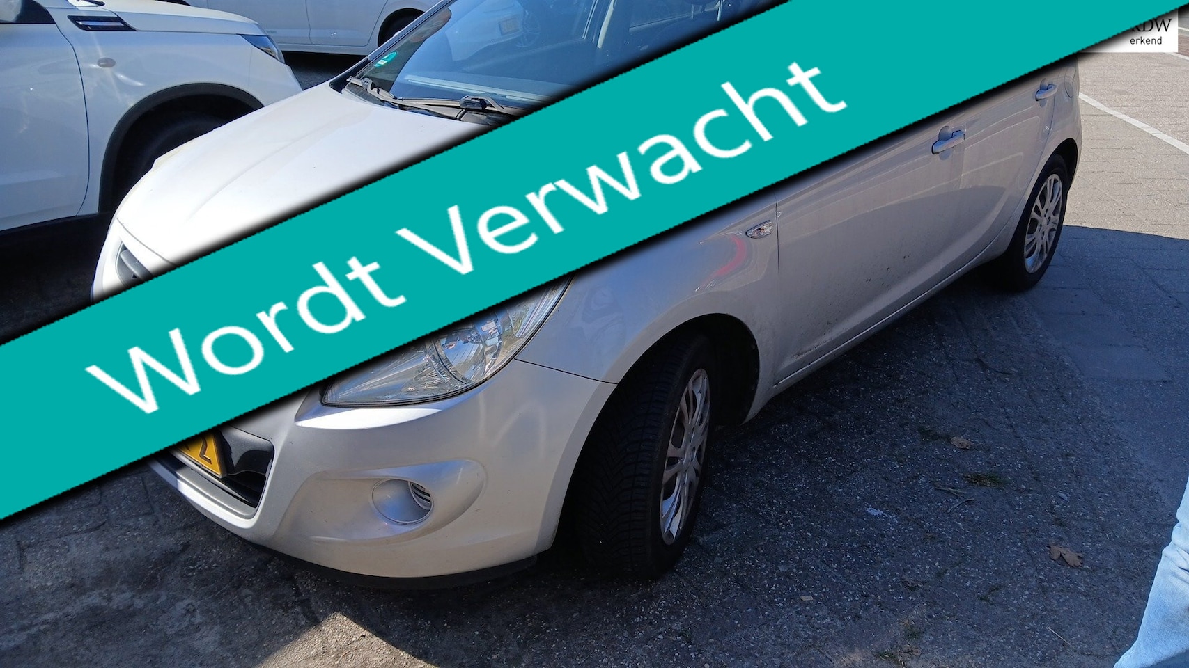 Hyundai i20 - 1.2i 4-Cilinder 5-deurs Airco Trekhaak Zuinig - AutoWereld.nl
