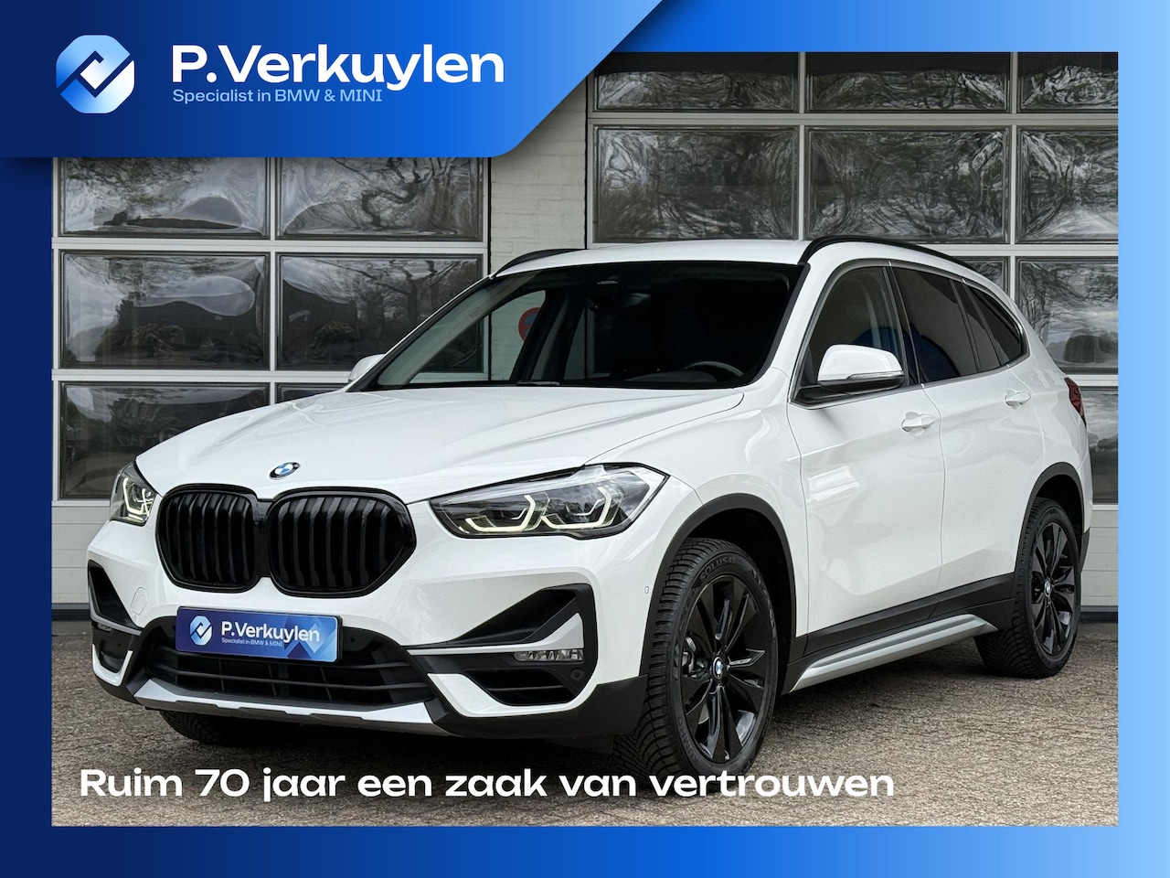 BMW X1 - sDrive18i X LINE | HARMAN KARDON | CAMERA | LEDER | TREKHAAK | STOELVERWARMING | - AutoWereld.nl