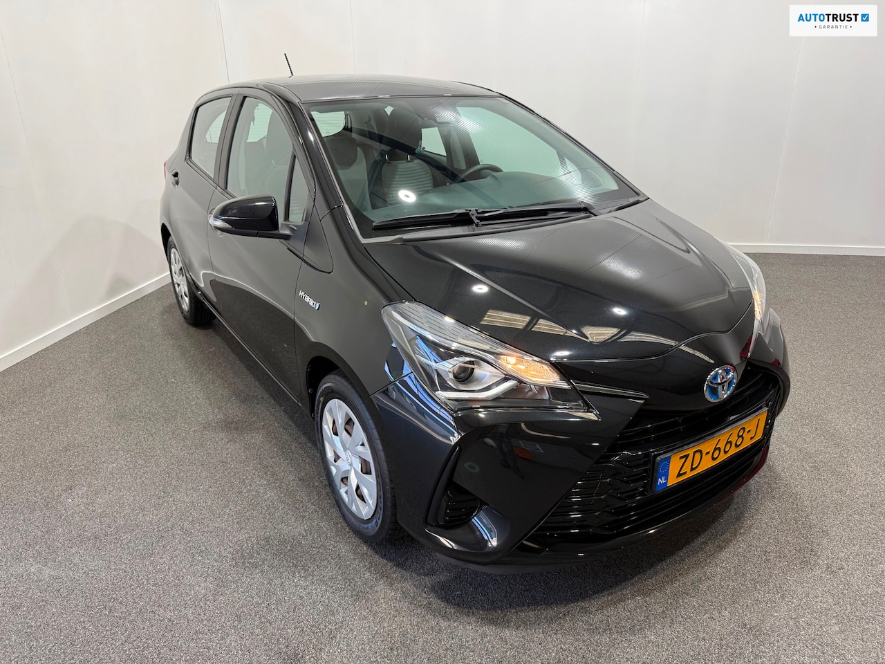 Toyota Yaris - 1.5 Hybrid Active 1.5 Hybrid Active - AutoWereld.nl