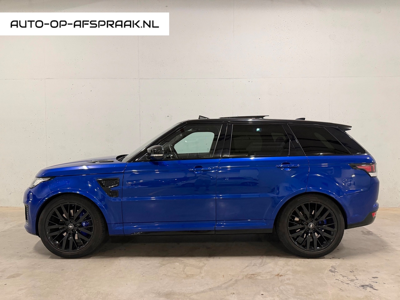 Land Rover Range Rover Sport - 5.0 V8 Supercharged SVR Pano Apple Car Play Leer - AutoWereld.nl