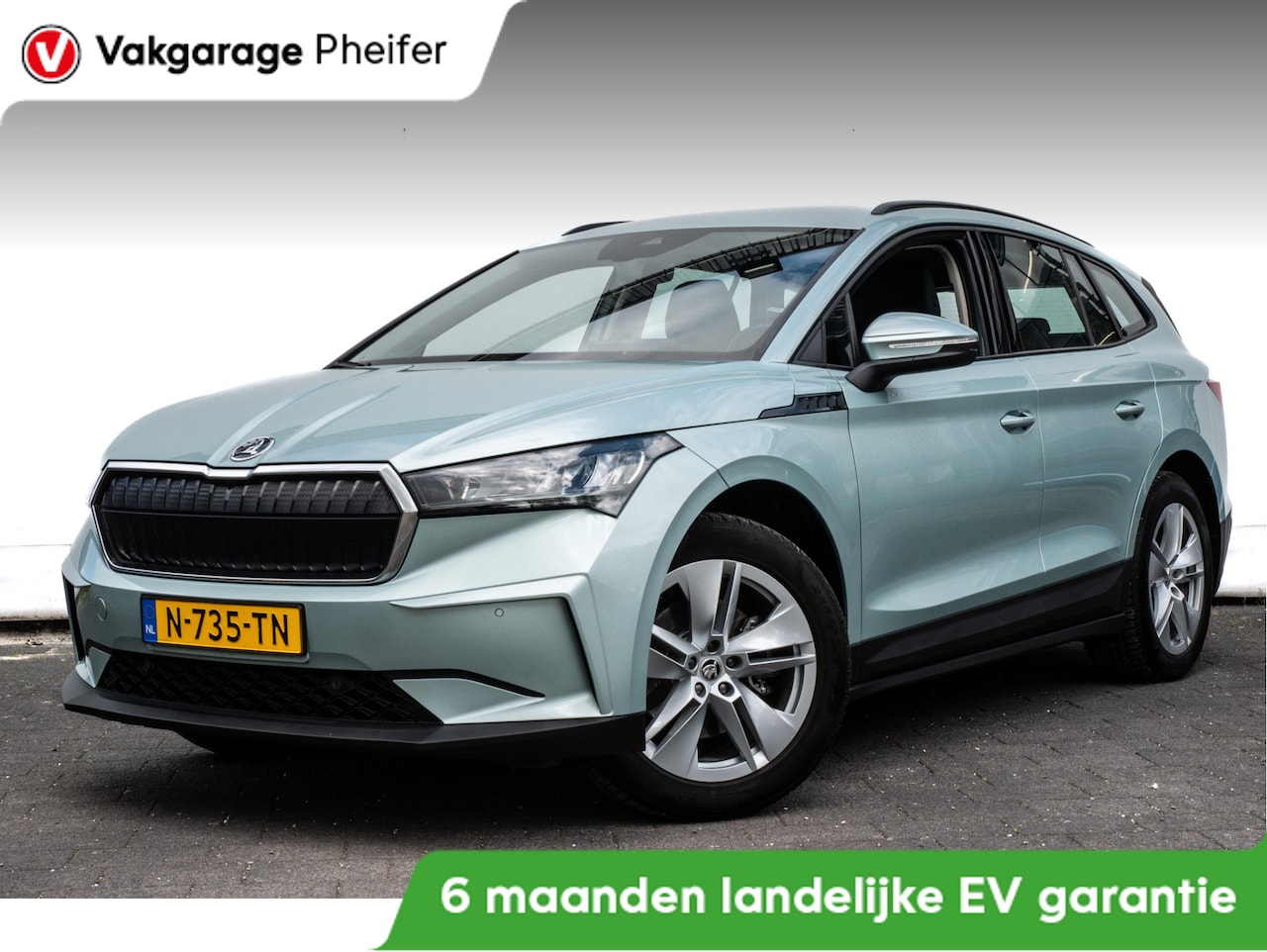 Skoda Enyaq iV - 60 SOH 90% Trekhaak/ Full led/ Stoel-stuurverwarming/ Camera/ Blindspot/ Navigatie/ Carpla - AutoWereld.nl
