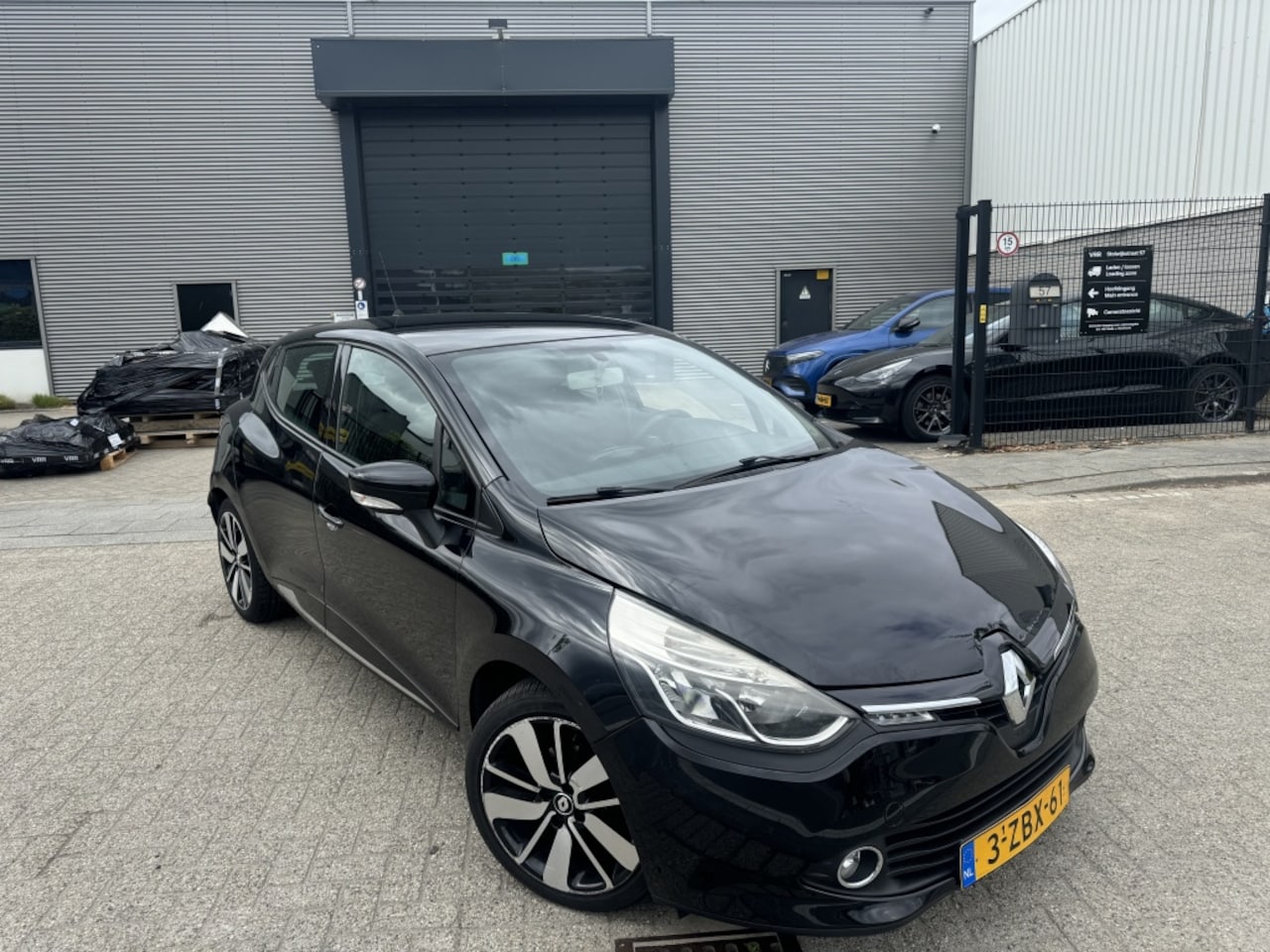 Renault Clio - 1.5 dCi Night&Day Velgen Navi Cruise - AutoWereld.nl